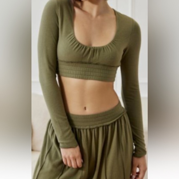 NWT Urban Outfitters Out From Under Evie Cozy Seamed Long Sleeve Top. Small - Picture 1 of 7